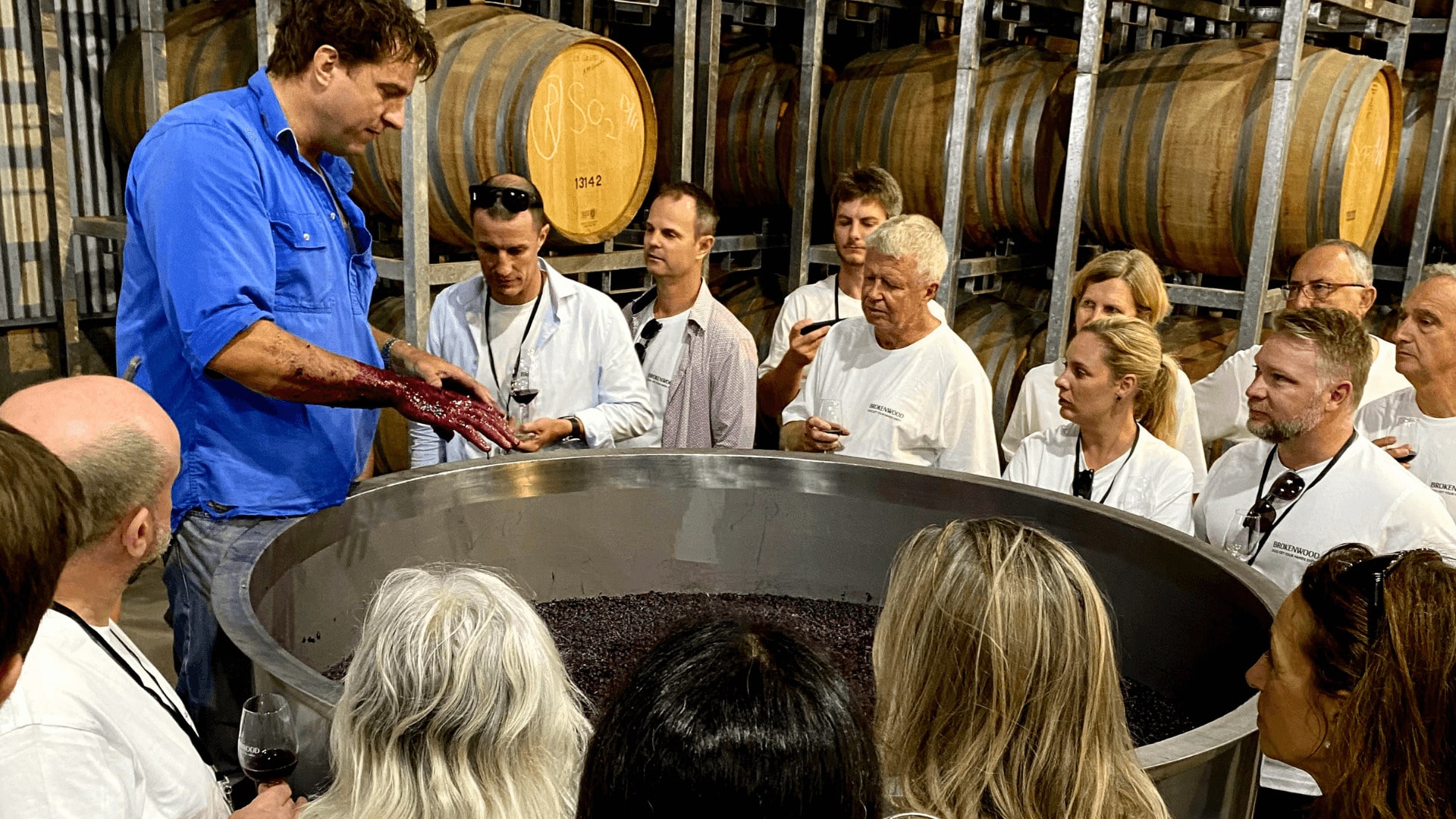 corporate-behind-the-scenes-wine-tour