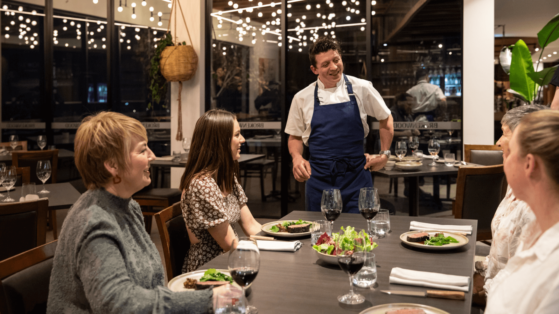 chef-sean-townsend-speaking-with-restaurant-guests