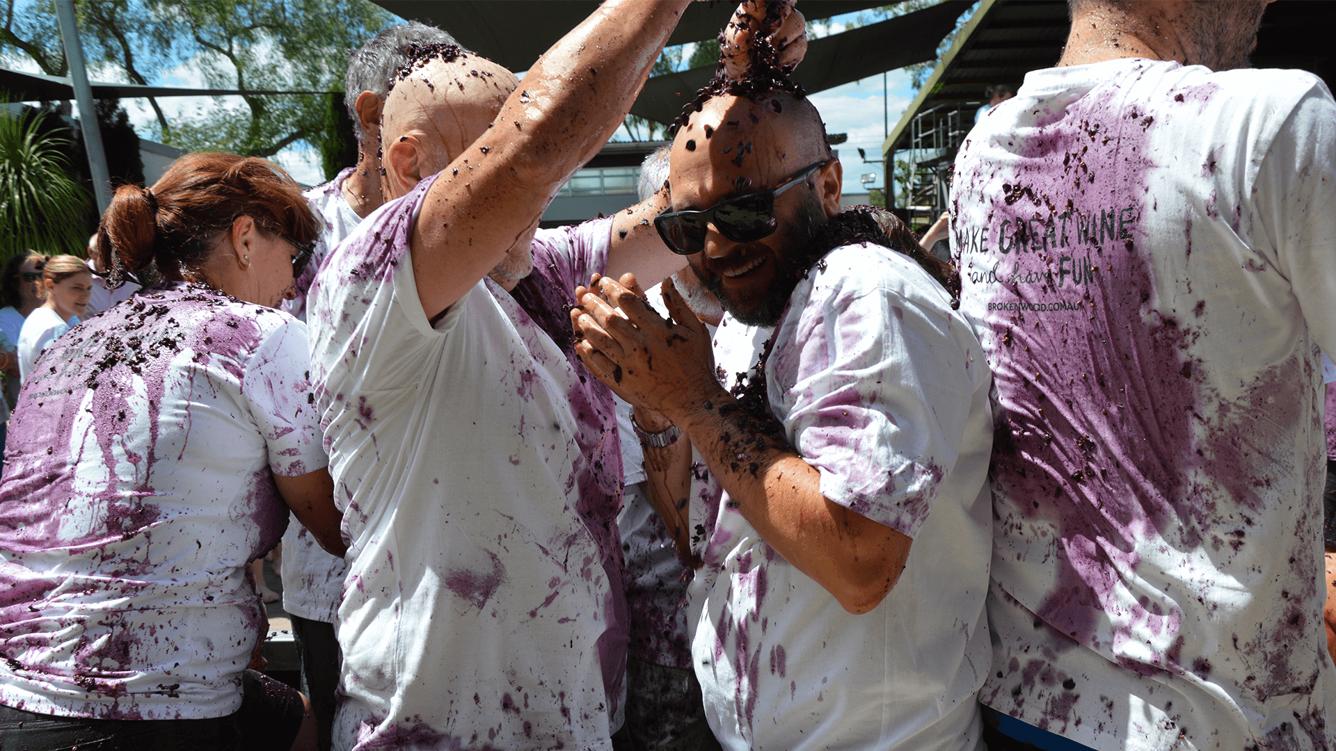 cru-club-event-grape-stomping