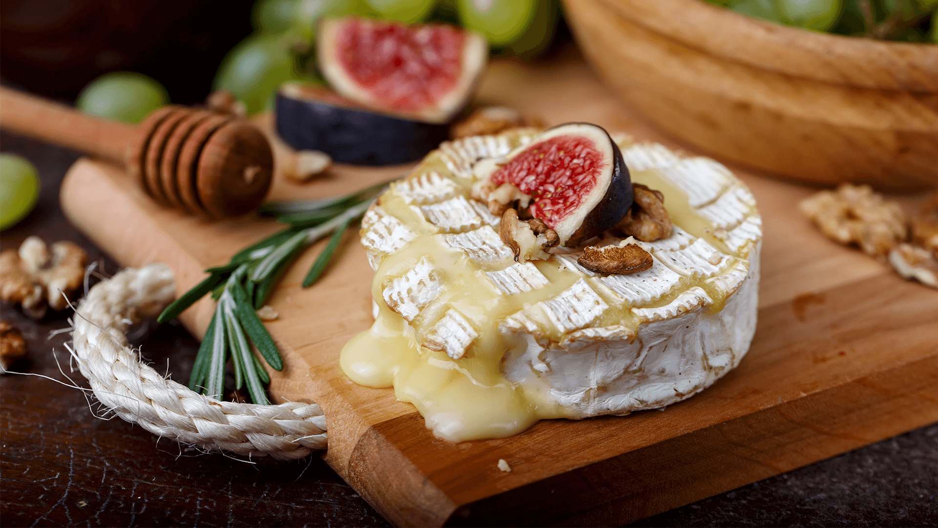 brie-on-tasting-board